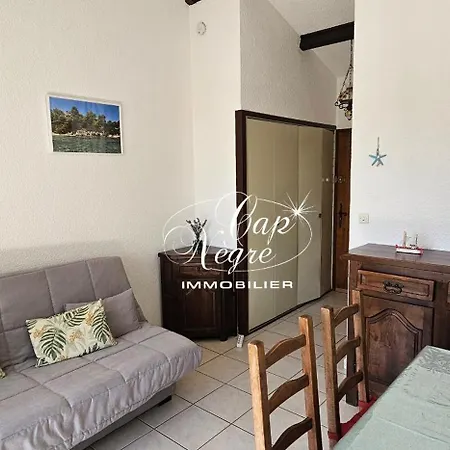 4 Personnes Vue Mer, Résidence Avec Piscine à Pramousquier Apartamento *