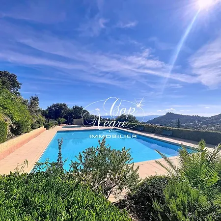 4 Personnes Vue Mer, Avec Piscine A Pramousquier Apartman *